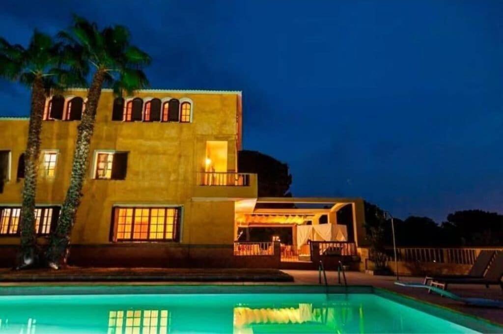 Villa Golf Sitges فيلانوفا إي لا خيلترا المظهر الخارجي الصورة