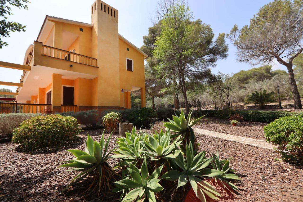 Villa Golf Sitges فيلانوفا إي لا خيلترا المظهر الخارجي الصورة